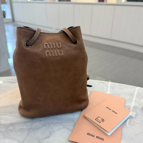 *SHIHNA名牌精品* Miu Miu 仿舊金棕色水桶包