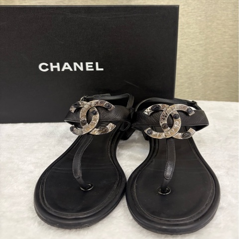CHANEL 寶石大又C Logo 涼鞋