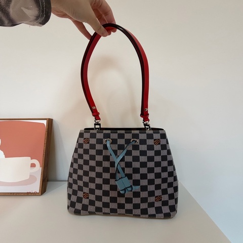 Louis Vuitton NéoNoé MM 特別款水桶包