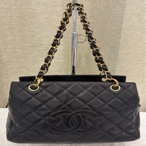 CHANEL A18004 荔枝牛皮小款豆腐包
