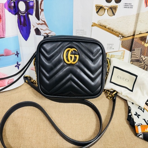 GUCCI GG Marmont黑金馬夢相機包
