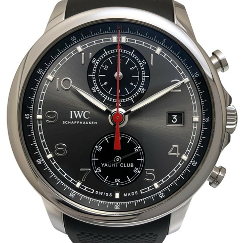 IWC萬國錶沙夫豪森遊艇俱樂部葡萄牙系列腕錶，總重120.6克，不鏽鋼錶殼，橡膠錶帶，自動上鍊機芯，黑色錶盤，型號IW390503