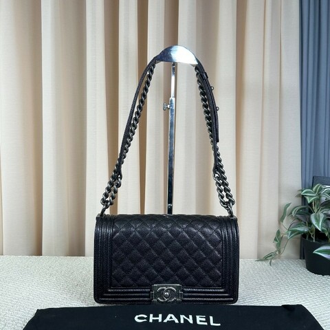 CHANEL Leboy 25cm 中號 荔枝牛皮黑色肩背包