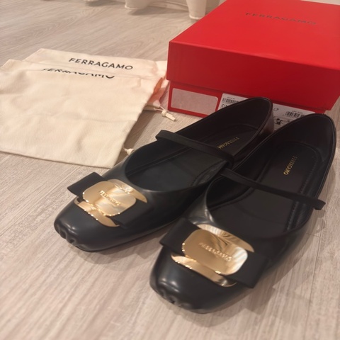SF Ferragamo ZINA  ballet flats 37.5號C楦 金屬蝴蝶結平底鞋 娃娃鞋