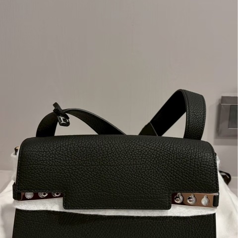 Delvaux Tempete To Go
