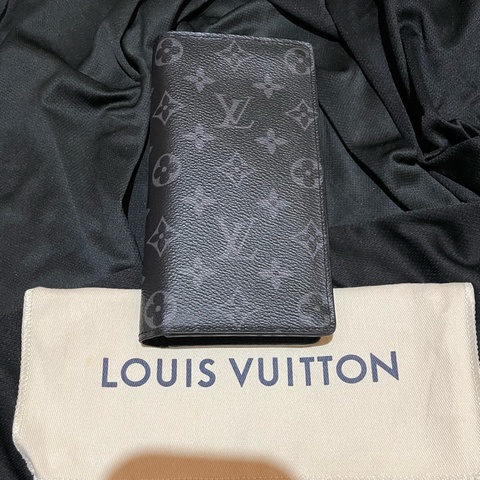 LOUIS VUITTON LV 黑原花長夾 晶片款LV