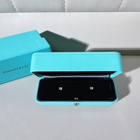 Tiffany蒂芙尼 Solitaire系列 鑽石耳釘