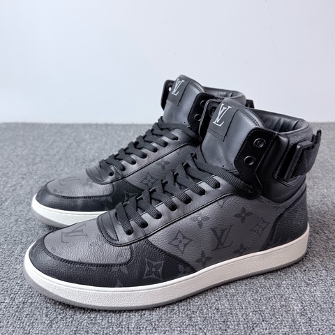 Louis Vuitton 路易威登 LV Rivoli 黑色老花休閒板鞋/41.5碼 7.5碼