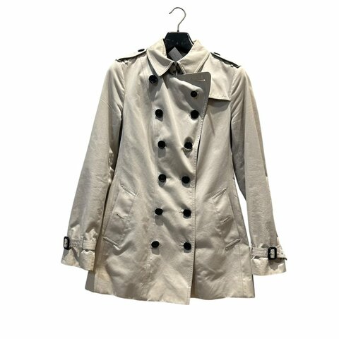 【美收精品】 Burberry 經典雙排扣短版風衣外套 D-102【隔月月中將轉賣至日本 上架期限30天】