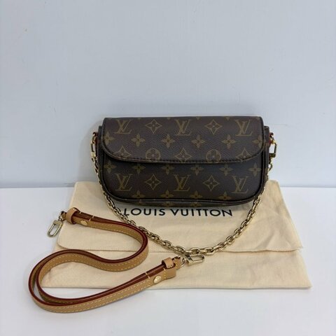LV Ivy WOC 經典老花 M81911