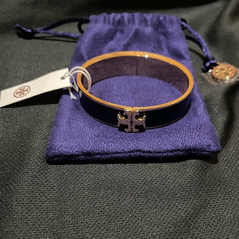 TORY BURCH 黑金色琺瑯手環