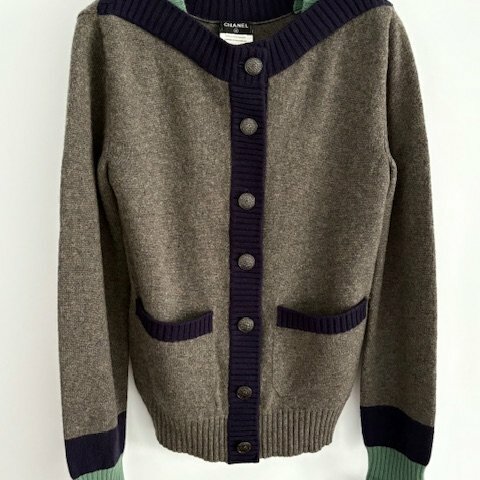 Chanel 三色 (灰色/海軍藍/Malachite 綠) 經典二口袋 cashmere開襟衫