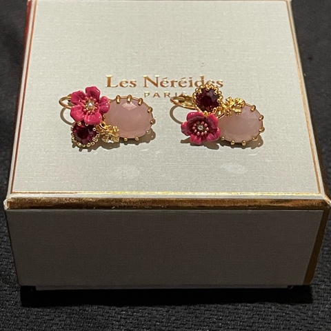 Les Nereides  花朵粉寶石耳環