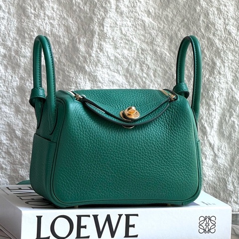 Hermes 愛馬仕 Mini Lindy U4絲絨綠 金扣 tc皮