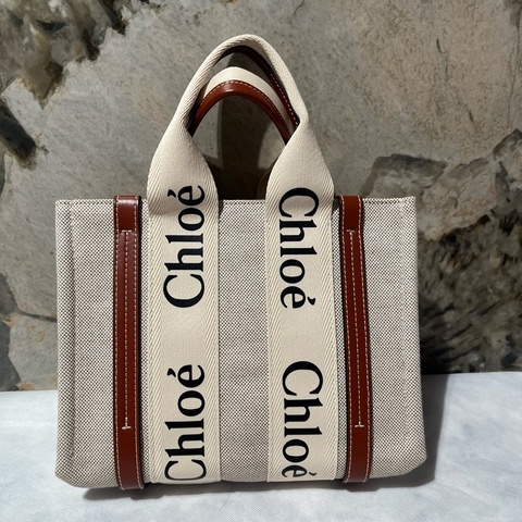 Chloe 駝色牛皮帆布woody small