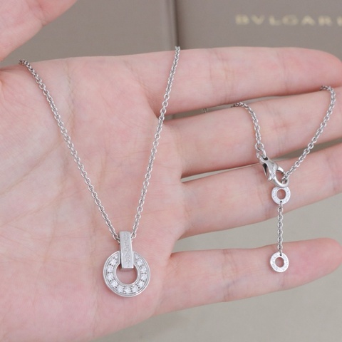 99新寶格麗Bvlgari Bvlgari 項鍊，18K白金鑲滿鑽