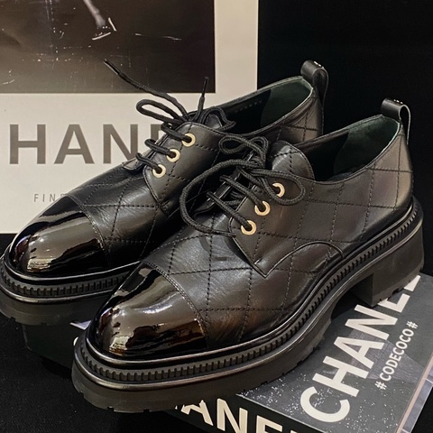 99新Chanel 香奈兒黑色羊皮牛津綁帶厚底樂福鞋 尺碼：38C