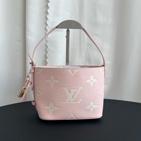 LV 路易威登 all in bb 草莓牛奶 水桶包手提包 芯片款