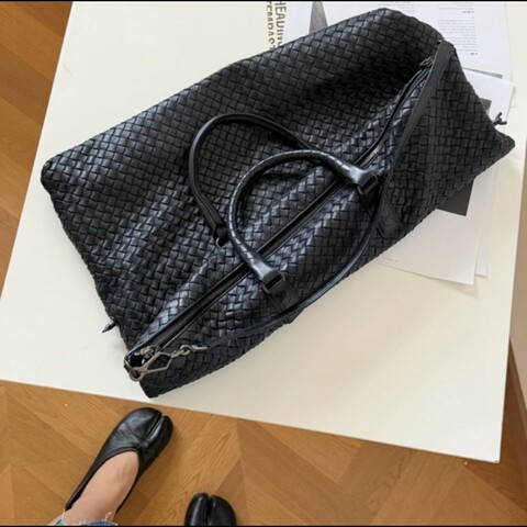BOTTEGA VENETA 黑色大號變形金剛