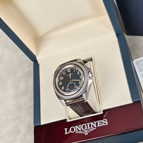 Longines 浪琴Pilot Majetek系列的捷克空軍1935復刻腕表