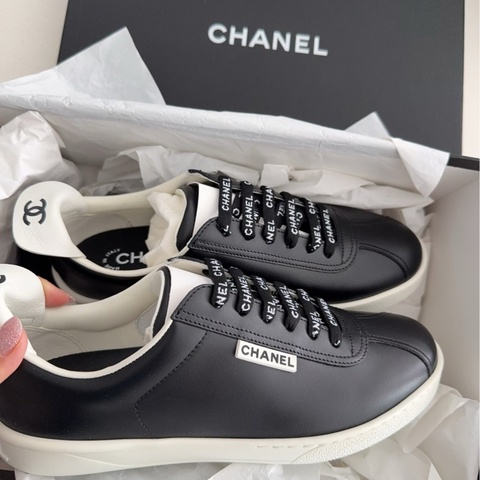 【全新品】Chanel香奈兒黑色字母板鞋平底鞋 37.5碼 員購