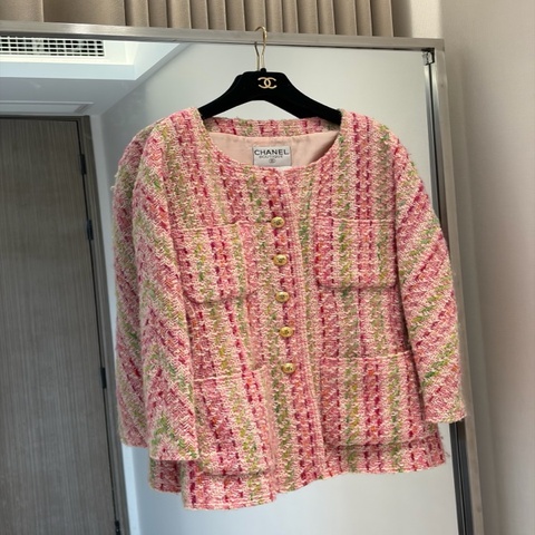 Chanel中古粉绿金扣双C外套~~