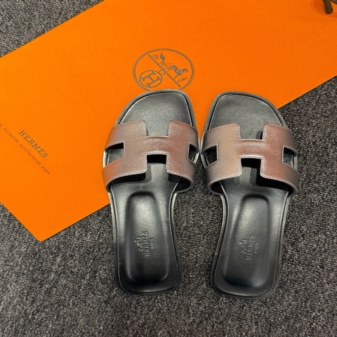 Hermes 愛馬仕 Oran鎏銀拖鞋39碼