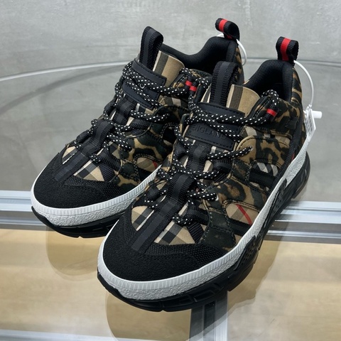 Burberry/博柏利 豹紋 卡其色 老爹鞋 全新僅試穿 尺碼/35碼
