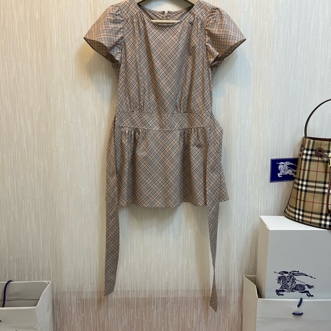 BURBERRY BLUE LABEL經典格紋上衣38