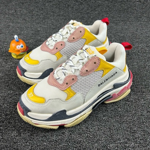 balenciaga 巴黎世家Triples白黃粉 尺碼：37 碼