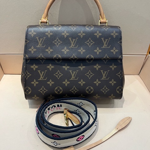 路易威登 Louis Vuitton Cluny Bb MMonogram 塗層帆布 28 x 20 x 10