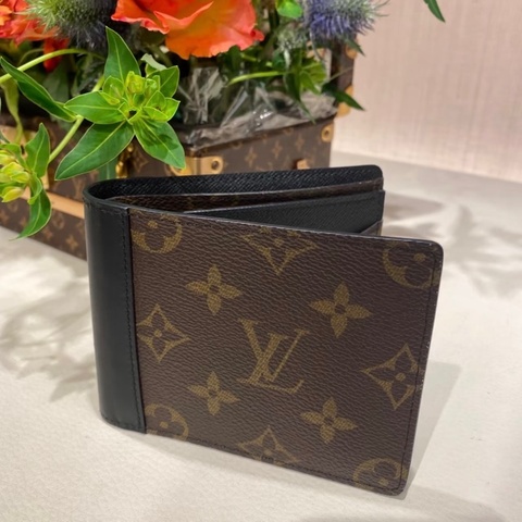 #福利價 Louis Vuitton 短夾 男用