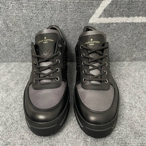 LouisVuitton 路易威登 LV黑灰色厚底板鞋40碼