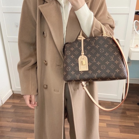 LV 原花金釦Petit Palais一字拉手提包M45900