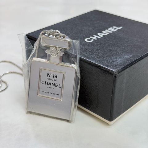 CHANEL N°19 香水造型項鏈 XC958