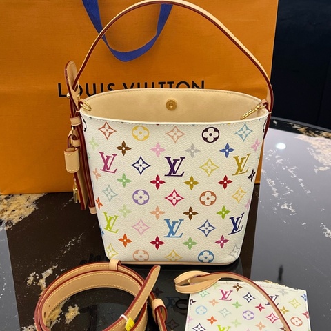 路易威登/Louis Vuitton LV x TM allinbb白三彩腋下包斜挎包 99新