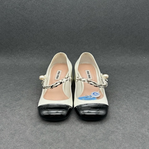 MIU MIU繆繆 瑪麗珍 高跟鞋 方跟 6.5cm 白黑色 36碼