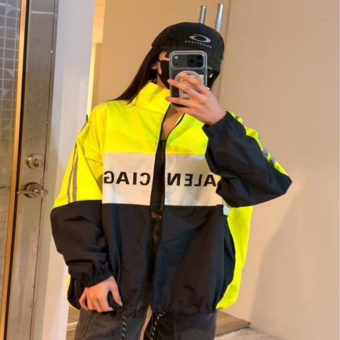 BALENCIAGA✨男女同款oversize螢光黃拼色衝鋒衣寬鬆外套 單一尺寸