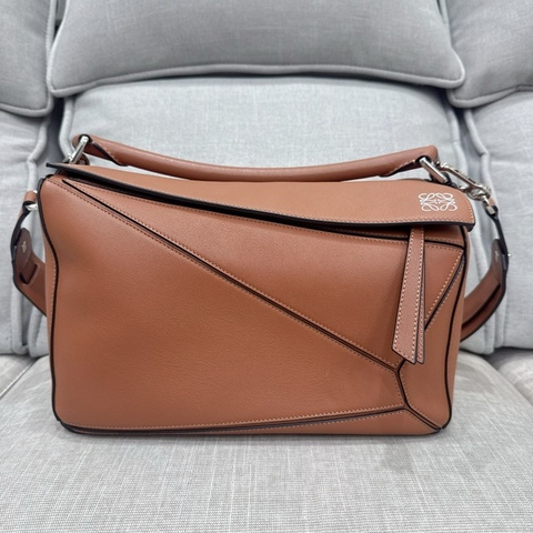 JK國際二手精品✨ LOEWE  Puzzle medium 棕色