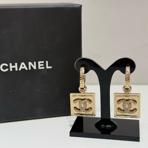 極新CHANEL金色水鑽c logo方框耳環ABA352