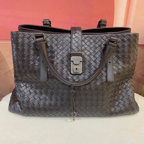 葆蝶家 Bottega Veneta   手提包 長 32 x 寬 15 x 高 19 cm