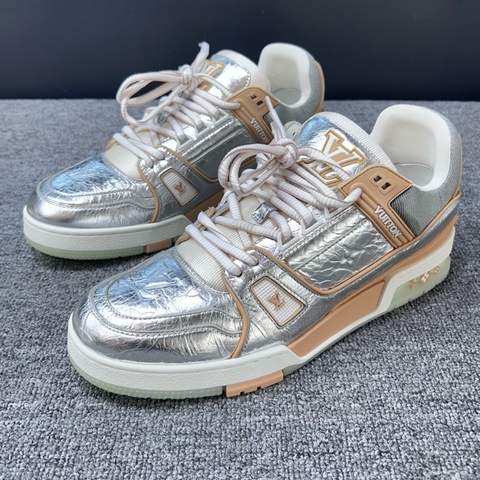 Louis Vuitton 路易威登 lv trainer 錫紙 休閒板鞋/42.5碼