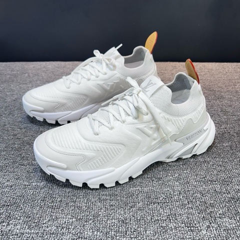 Louis Vuitton 路易威登 LV RUNNER TATIC 新款編織 白色 休閒鞋/40碼