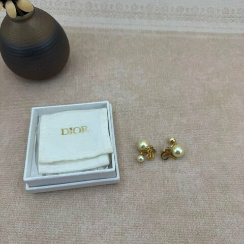 正品 Dior 迪奧 Tribales 大小珍珠耳釘