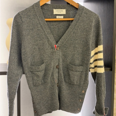 THOM BROWNE 灰色羊絨開襟羊毛衫