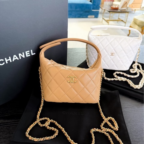 💎Chanel香奈兒｜26C金色浮雕雙C菠蘿扣  奶茶色飯盒包｜99新芯片款