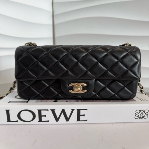 Chanel 香奈兒 黑金 大mini