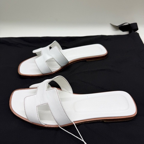 HERMES愛馬仕 Oran 簡約 一字拖鞋 純白色 37.5碼