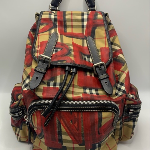 巴寶莉/burberry雙肩包 塗鴉格紋款