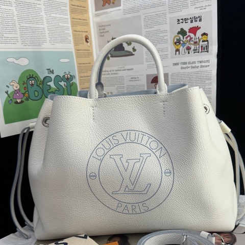 Louis Vuitton LV路易威登 blossom月光女神手提包 白色 芯片款 底長34